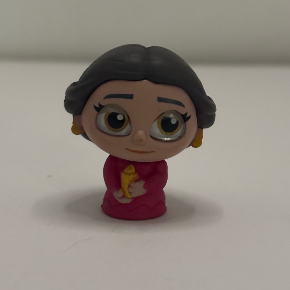 Pixel Perfect Alma Madrigal doorable